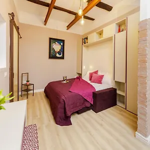  Apartment Vicky's Luxury